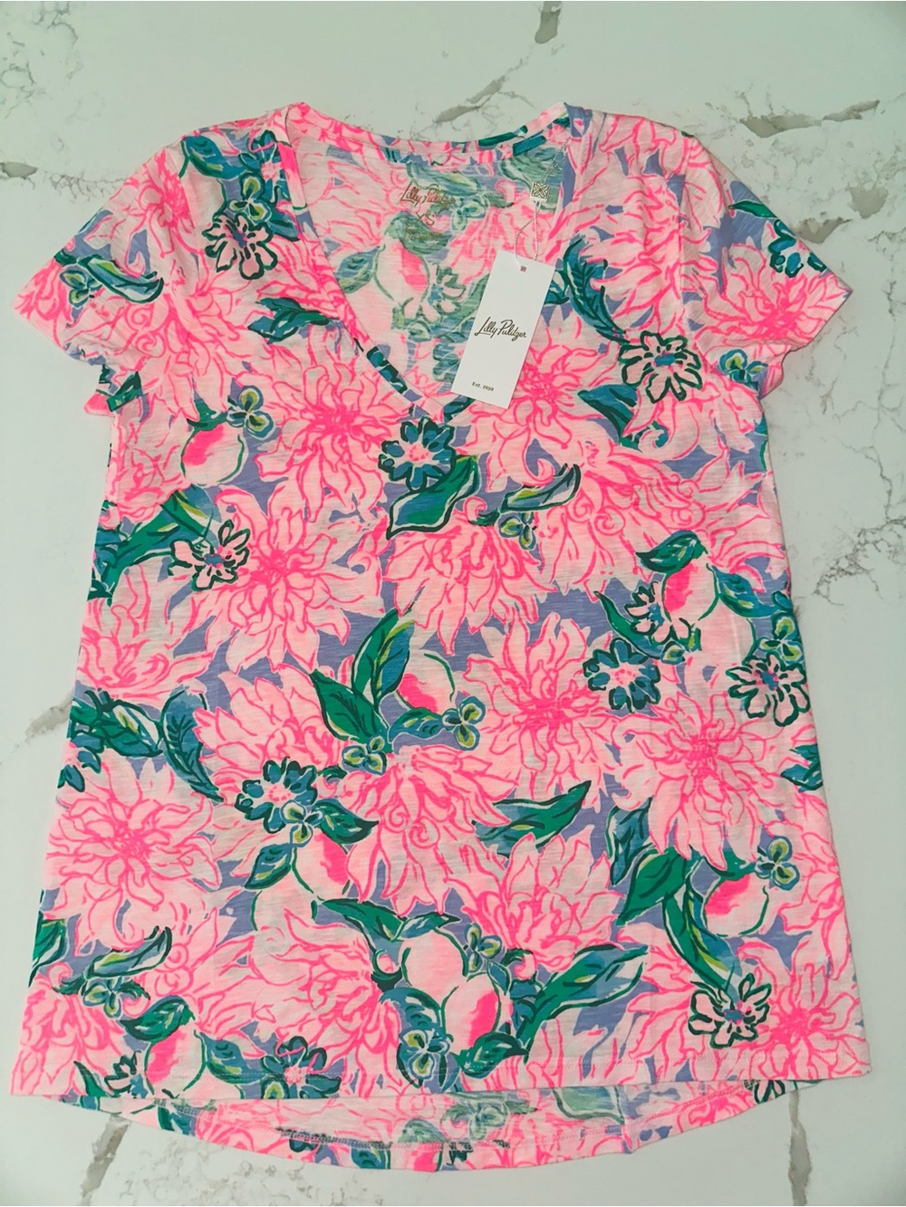 🆕 Lilly Pulitzer Etta V- Neck Top 🆕